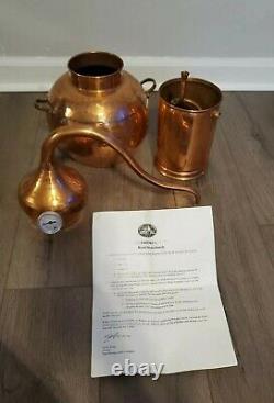 Premium Copper Moonshine Alembic Still with thermometer/ aprox 1.5 Gallon